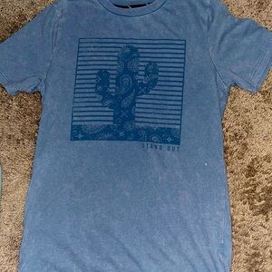 Cactus shirt no holes never been worn.